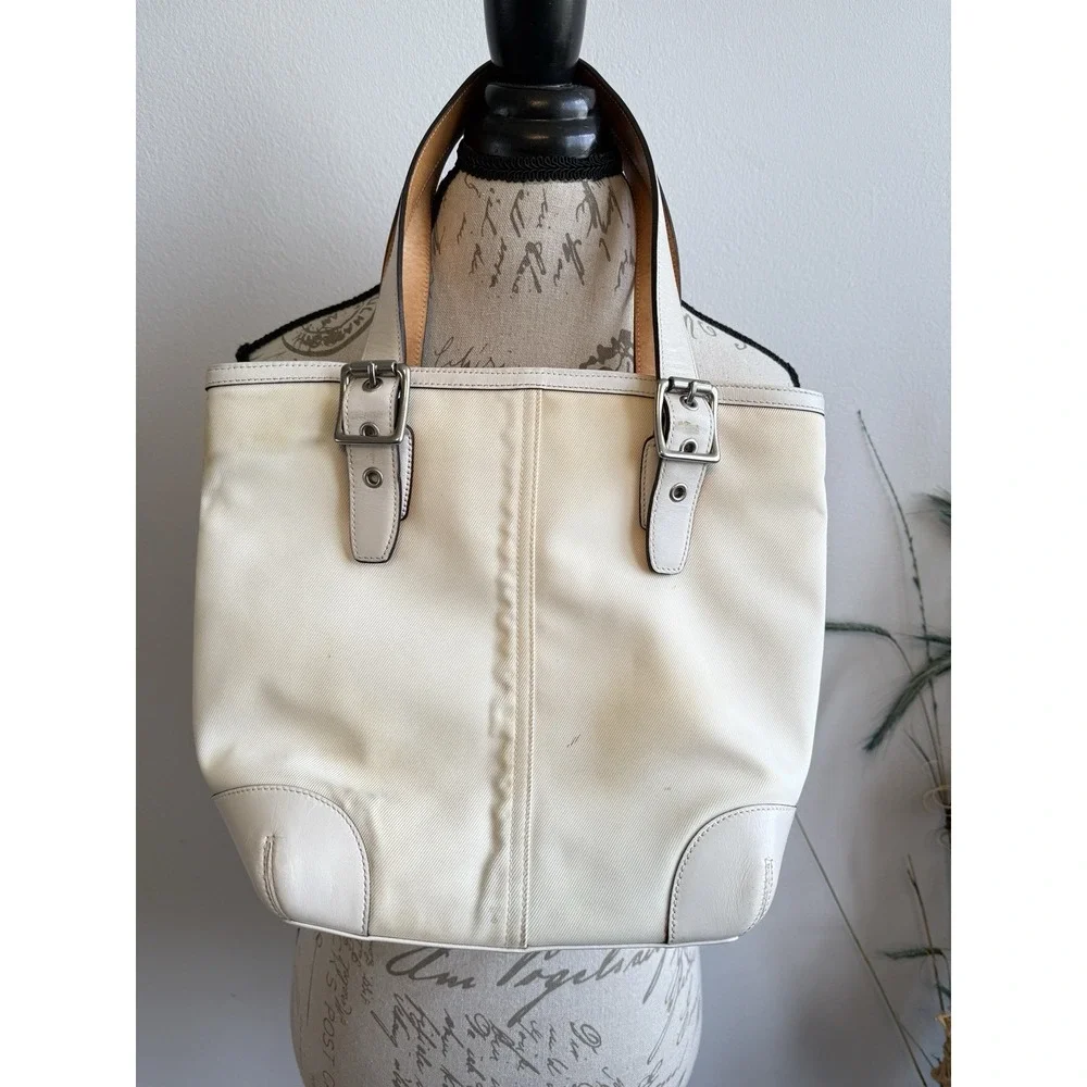 Vintage Coach Ivory Leather Satchel wide strap Tan‎ Interior